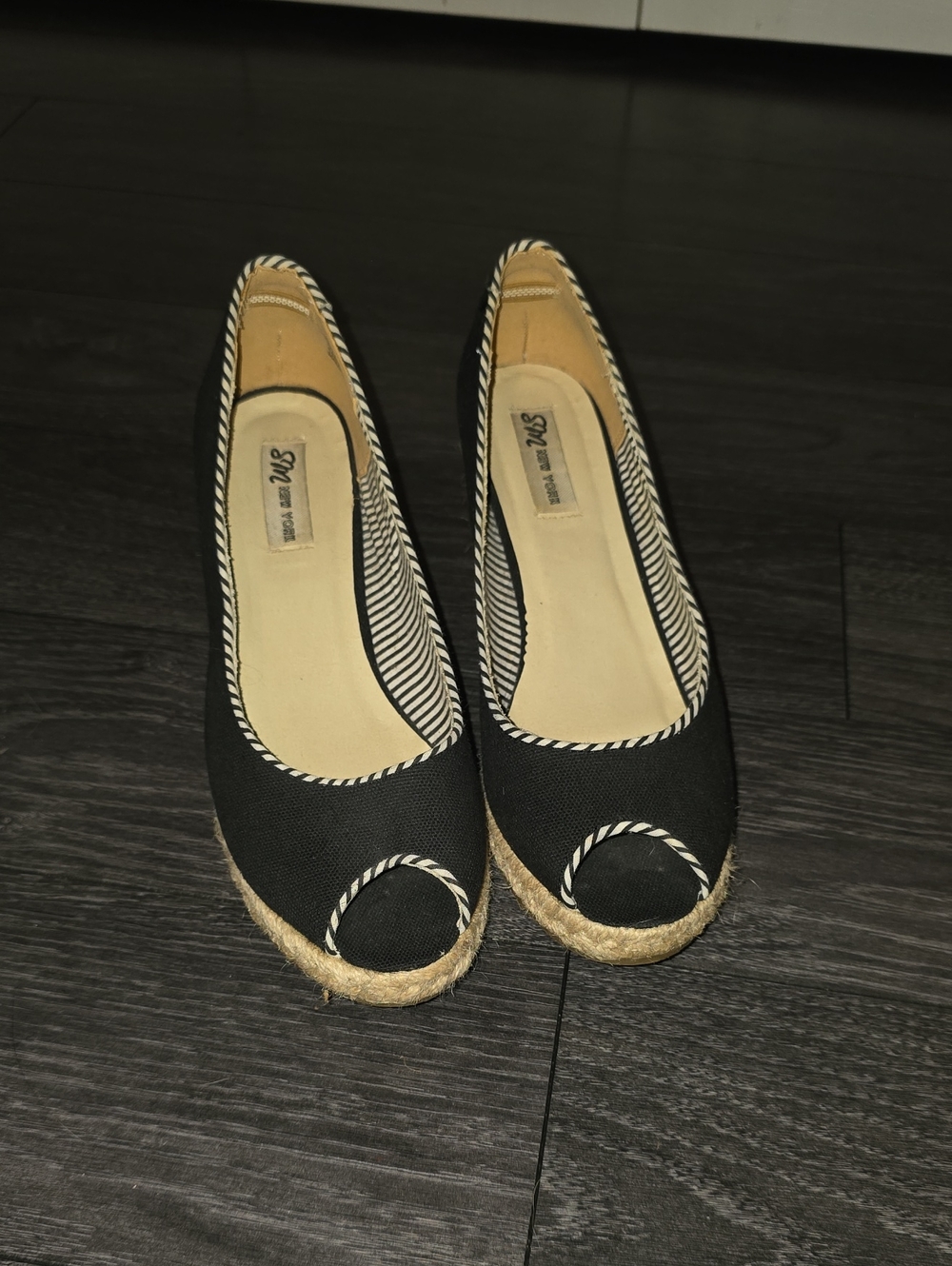 Steve Madden Black Espadrille Wedge Flats with Rope Trim